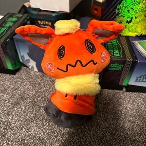 Pokémon Flareon Mimikyu Plushie